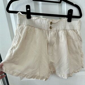 Madewell Ivory Linen Shorts- Size M